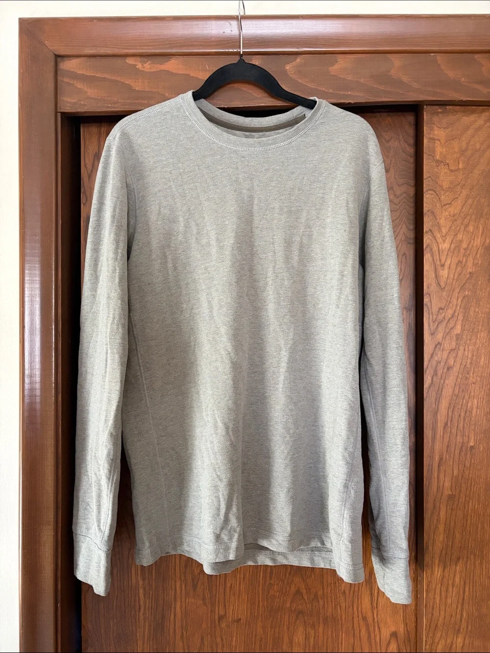 The North Face Men's Long Sleeve Crewneck - Heather Gray